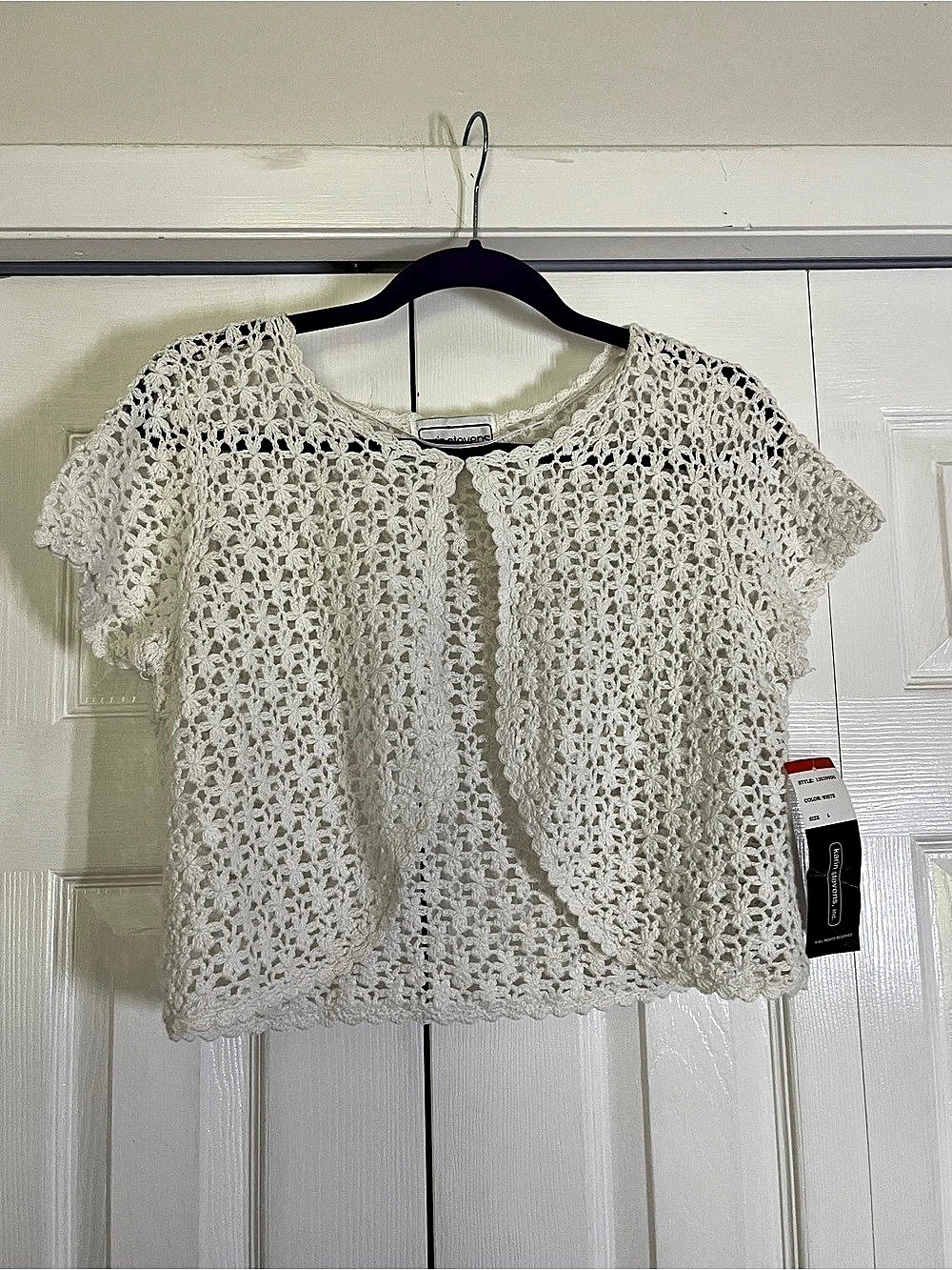Karin Stevens, Inc. Karin Stevens crochet top. Crochet Short Sleeve Top in White